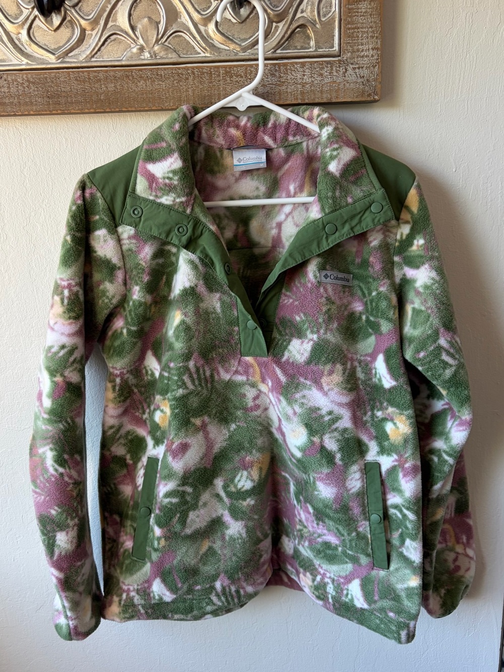 Columbia Pullover fleece size M